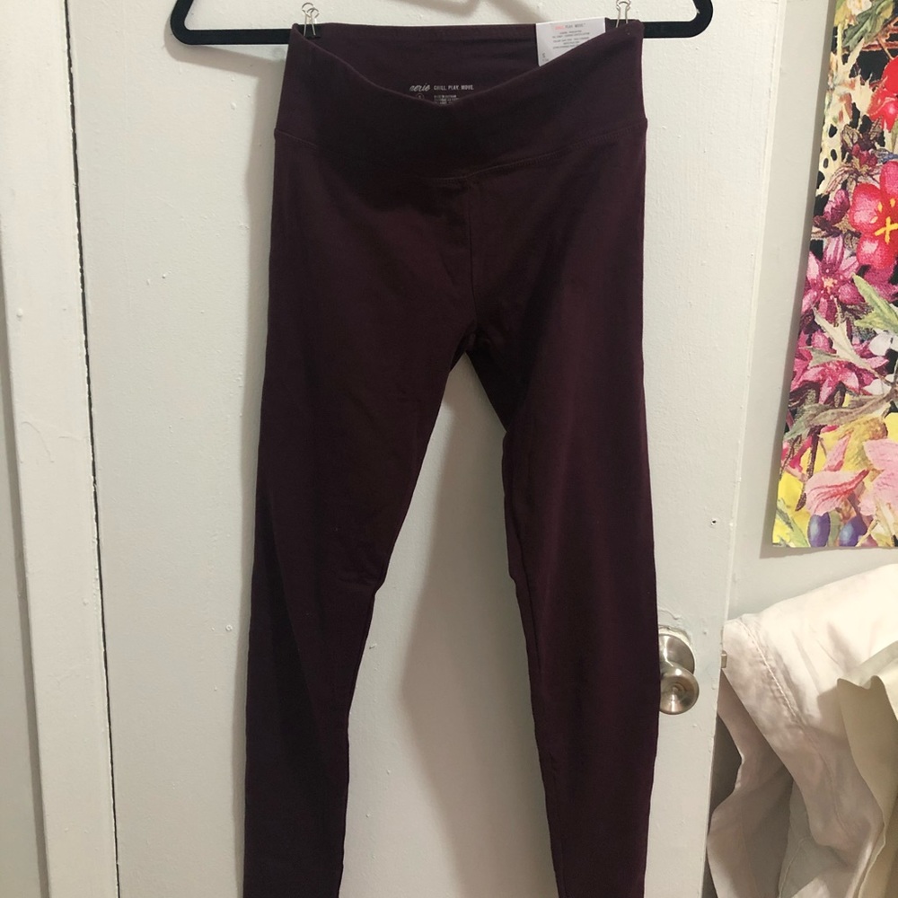 American Eagle Feel Comfy Leggings